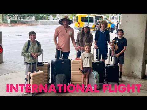 FLYING TO THE DOMINICAN REPUBLIC FOR THE FIRST TIME | INTERNATIONAL FLIGHT WITH FOUR KIDS